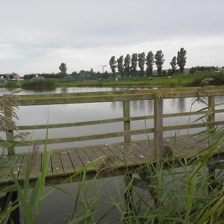 Stacaravan 4Pers In Bredene Met Eigen Tuintje 2449 Exterior photo