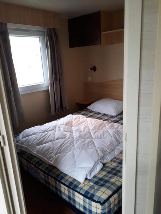 Stacaravan 4Pers In Bredene Met Eigen Tuintje 2449 Exterior photo